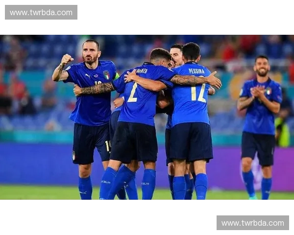 以高位策应为核心构建球队进攻衔接体系的全新打法探析策略研究法